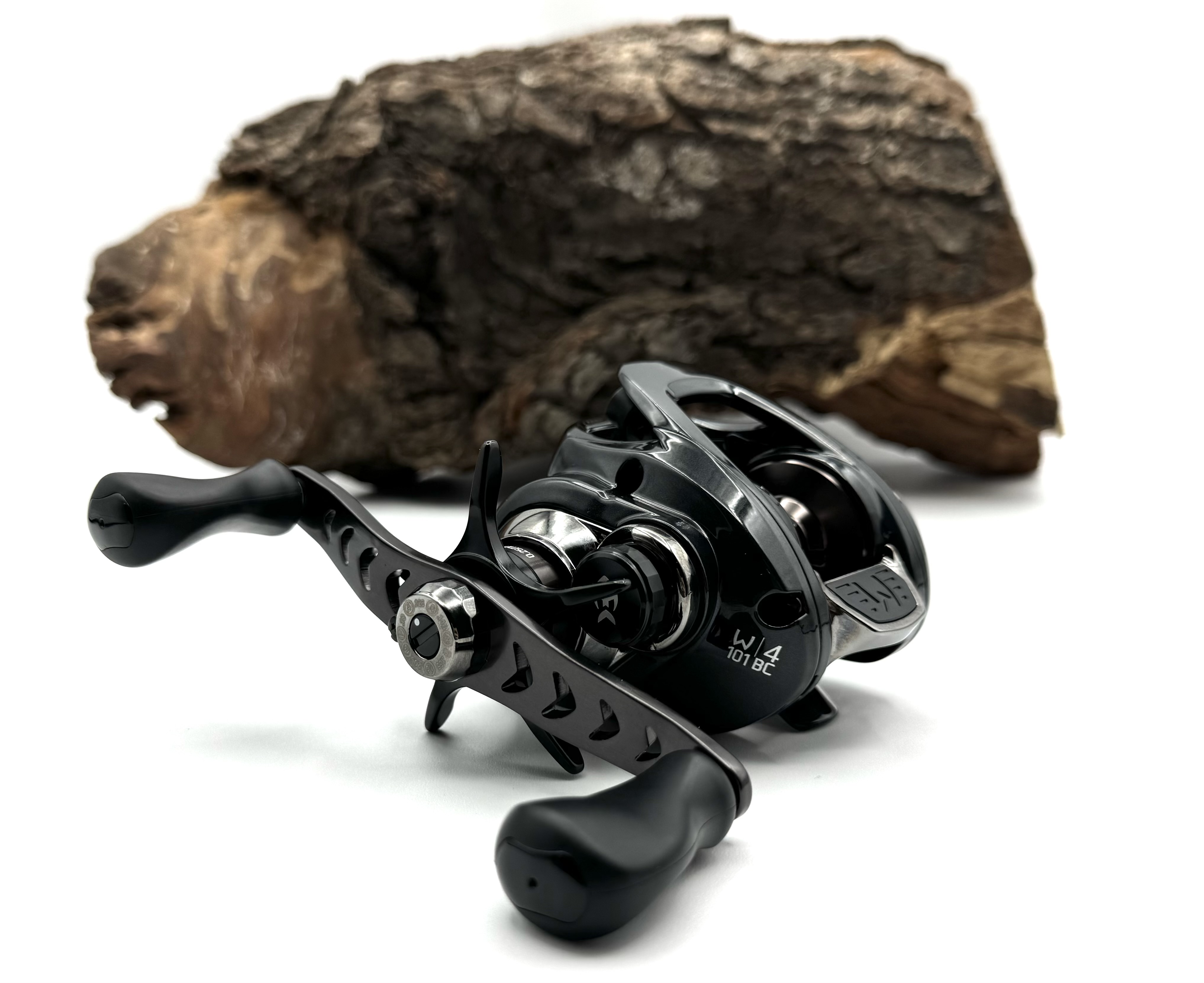 Westin W4 Baitcaster 101 SSG LH Metallic Trooper 7+1BB 6,6:1