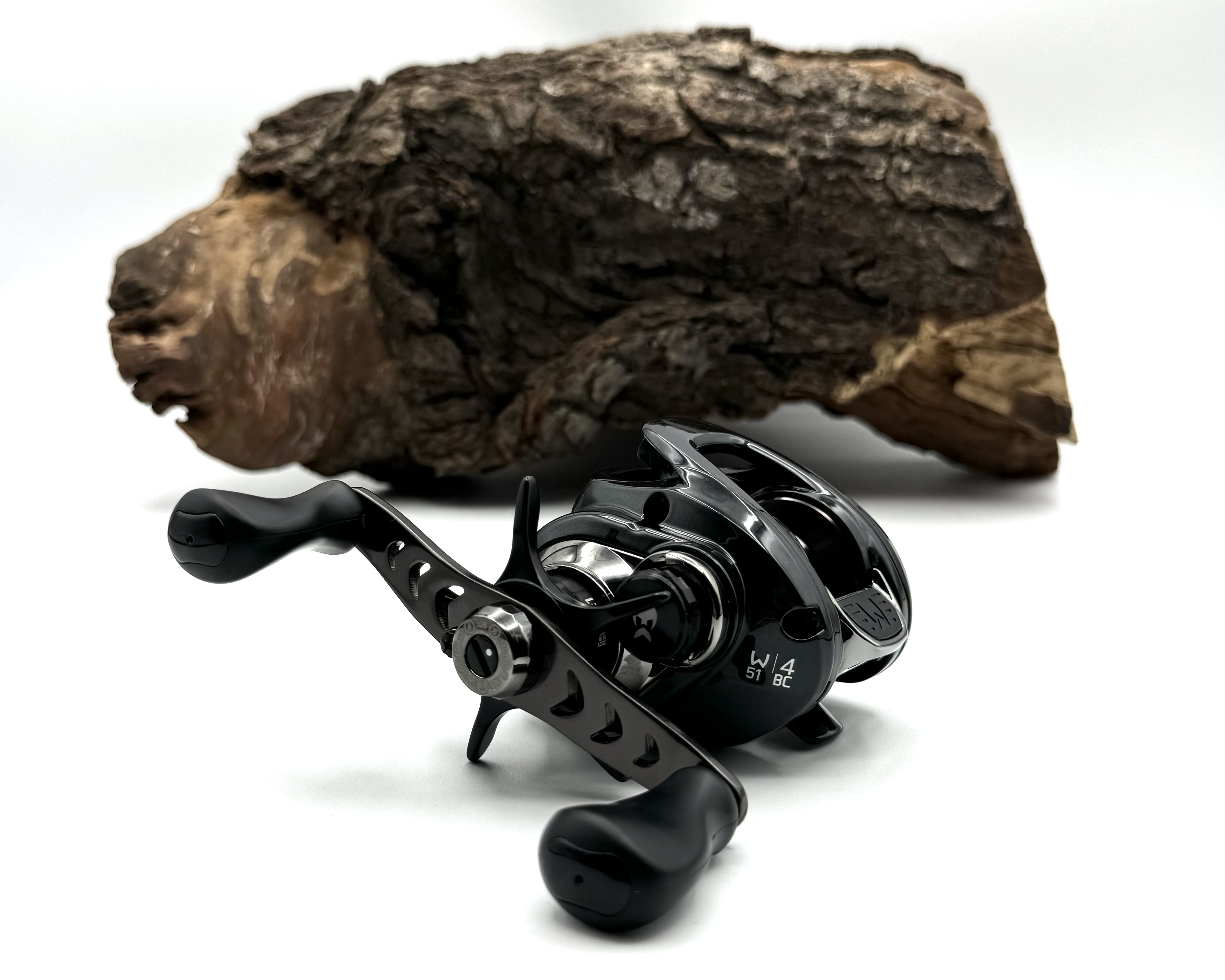 Westin W4 Baitcaster 51 HSG LH Metallic Trooper 7+1BB 8,1:1