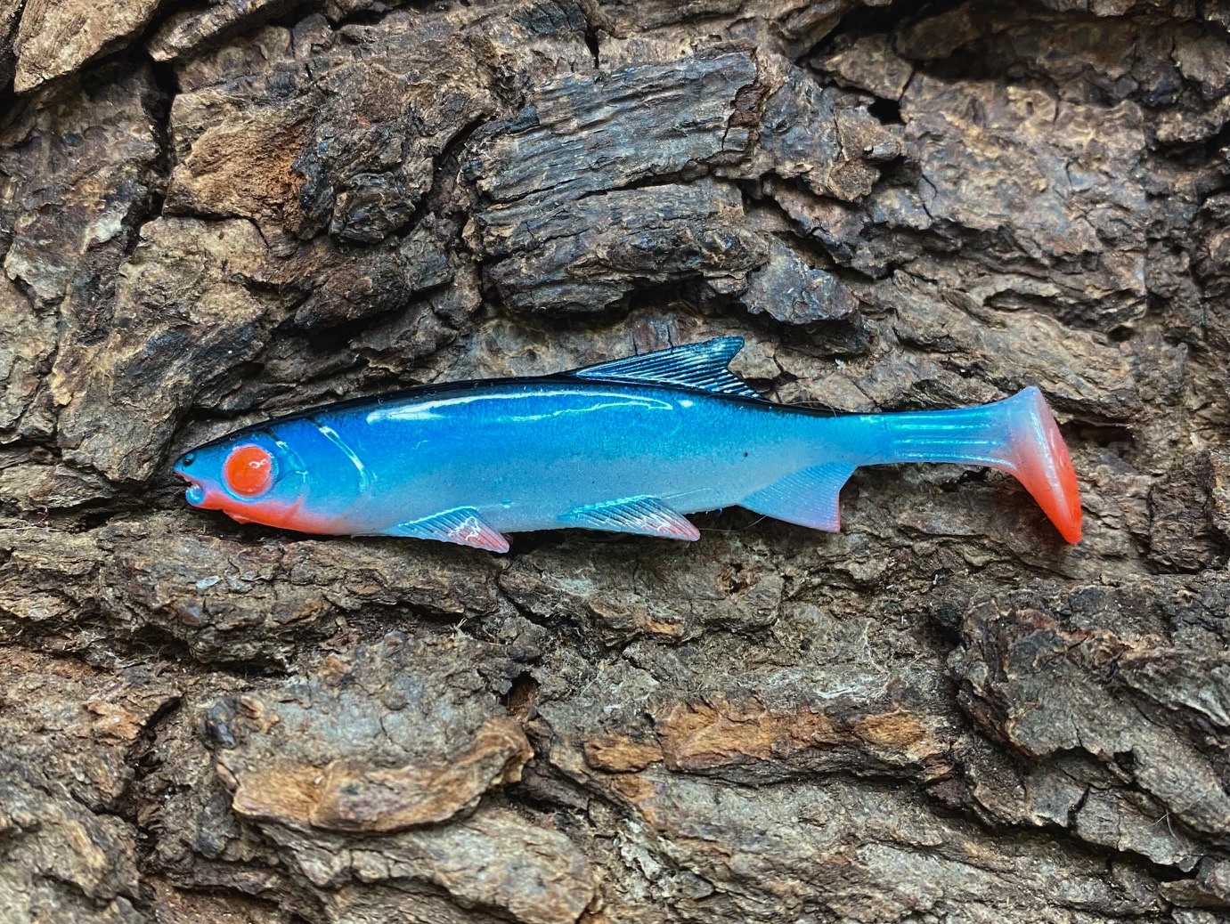 Balzer Shirasu Clone Shad UV Minnow 6,5cm 4D ABVERKAUF