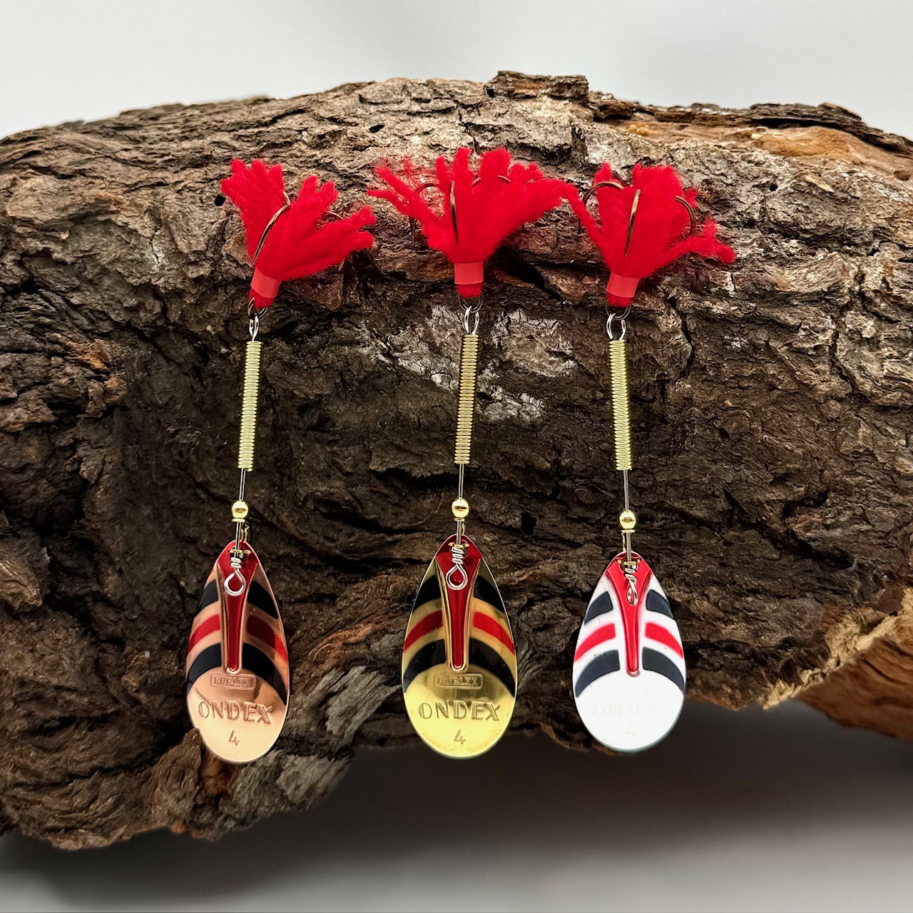 Rublex Ondex Spinner Gr. 4 VMC Drilling #3 mit Puschel 5g 3 Farben